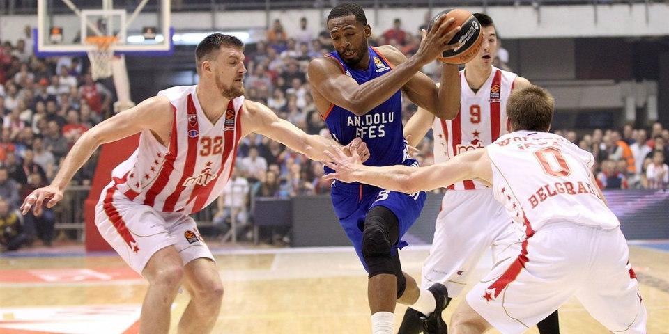 1 derrick brown anadolu efes istanbul eb16