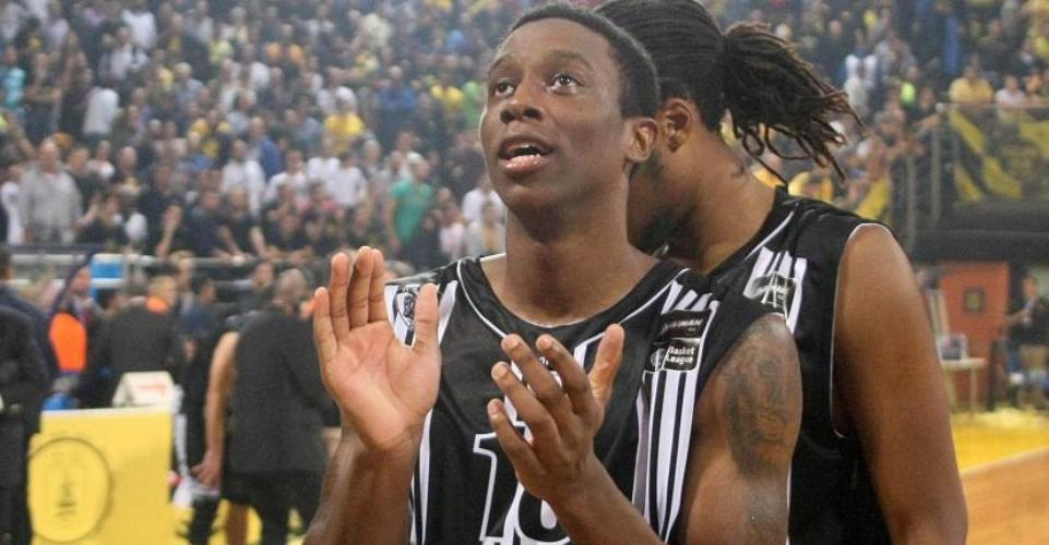 1 layrio paok