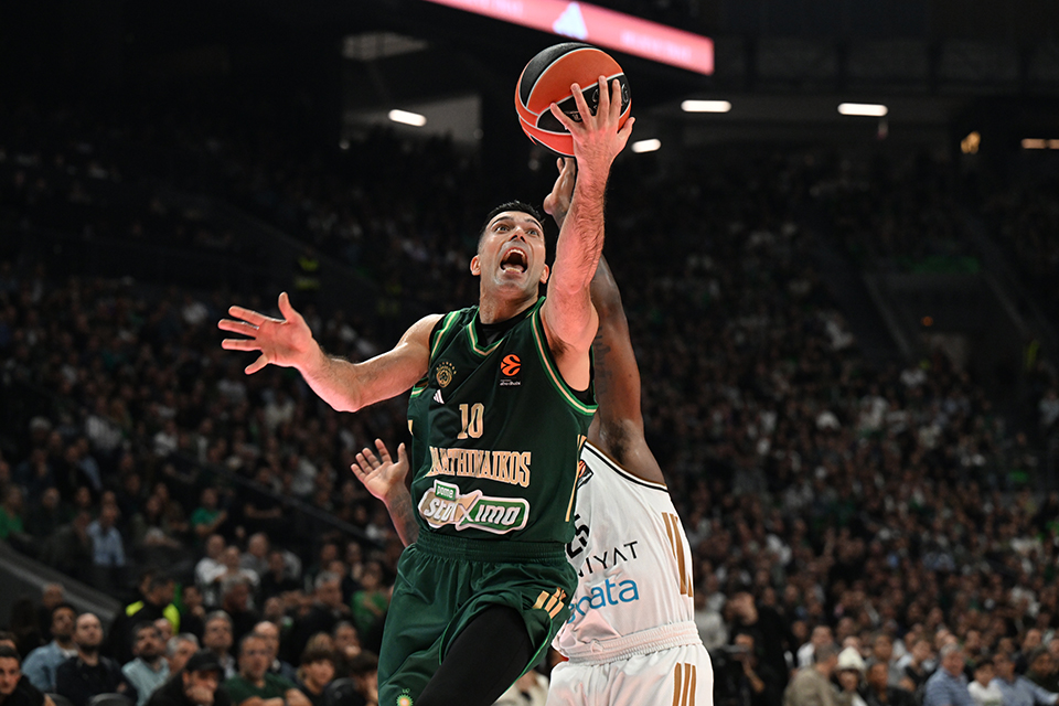 pao dubai sloukas