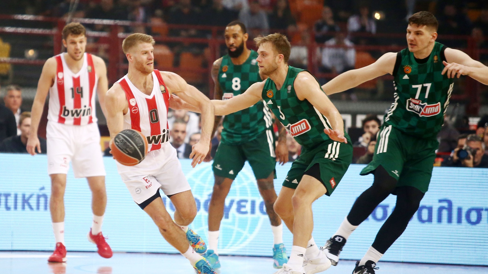 Walkup Wolters Olympiakos Panathinaikos