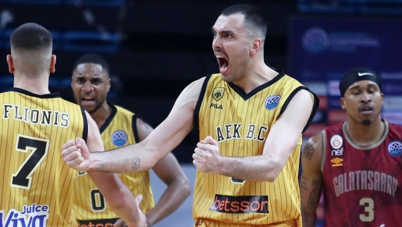 oriola aek galata