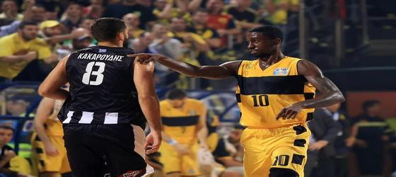 okaro white PAOK