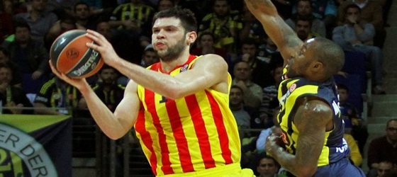 kostas-papanikolaou-fc-barcelona-eb13