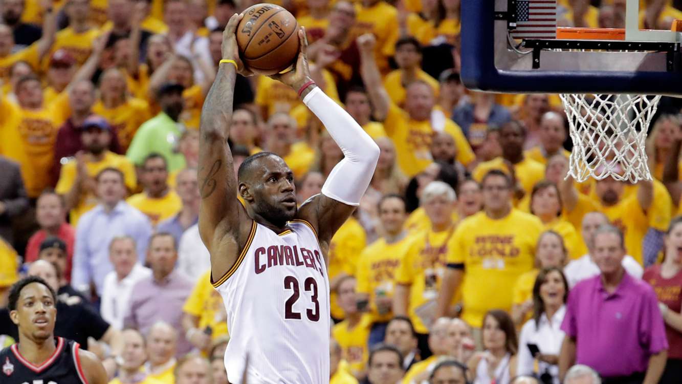 lebronjames cropped 98qohacwtjoh1wvlt1msw9vf1