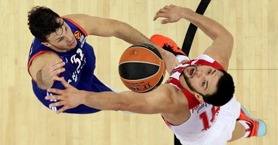 efes olympiakos ertel papanikolaou