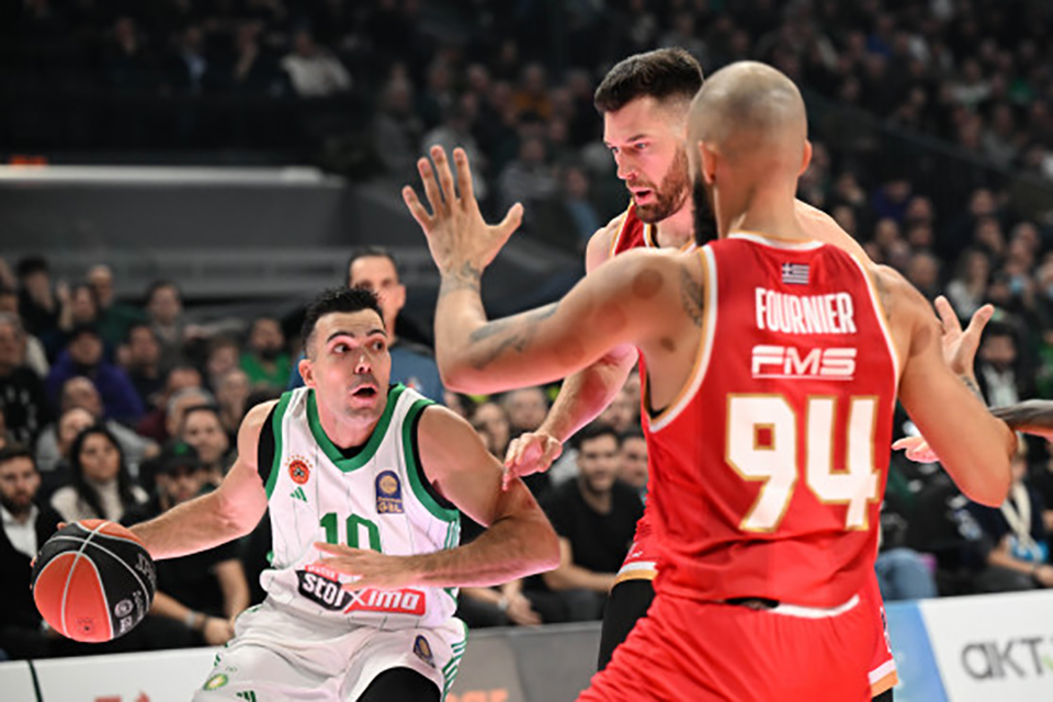 sloukas foyrnie peters1