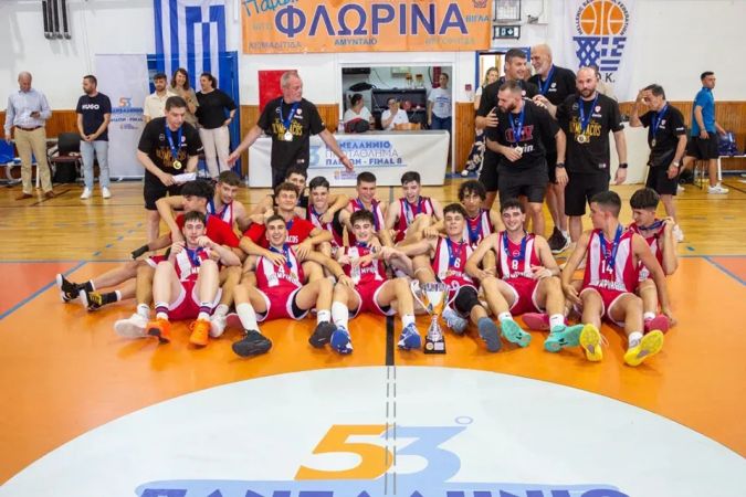 Πρωταθλητής και στους παίδες ο Ολυμπιακός με MVP τον Σπανούλη